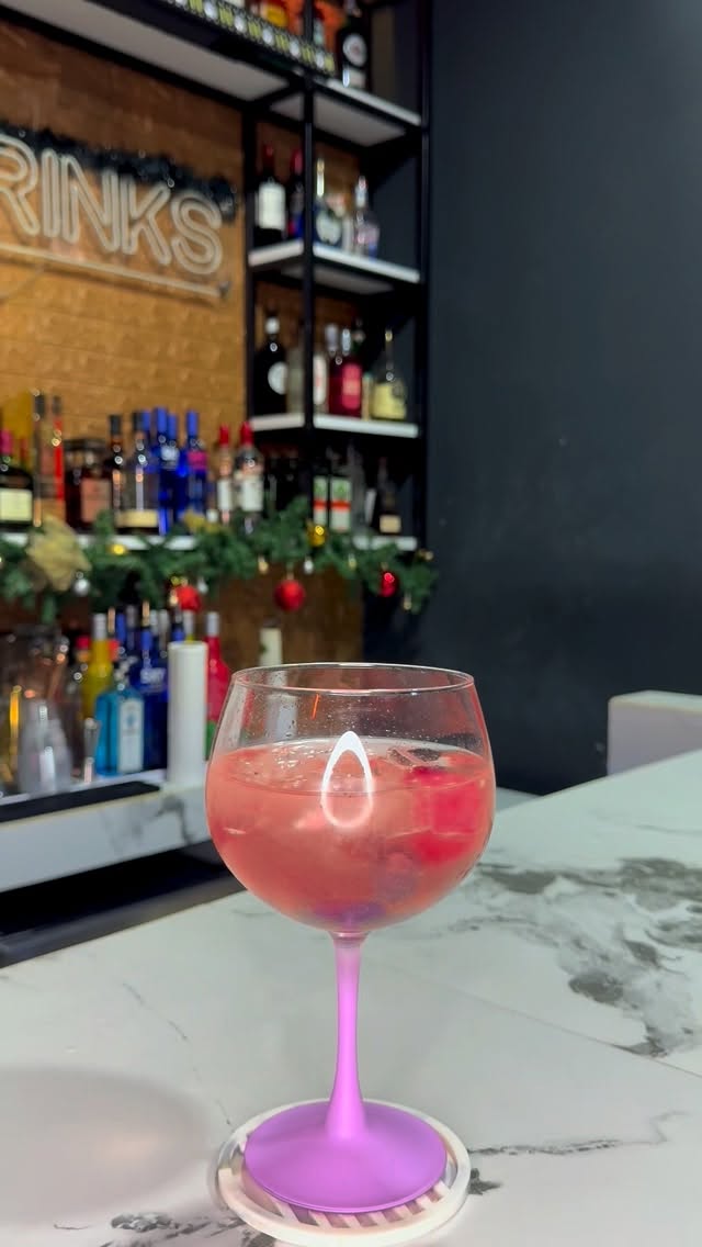 ¿Que tal un drink?🍸
#singlesbar